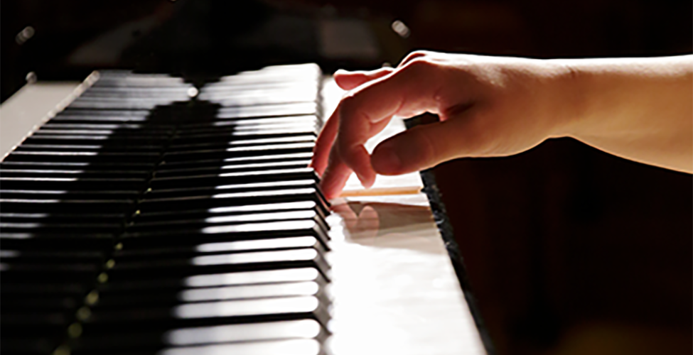 Rockley Family Foundation Piano, Digital Piano & Violin Sale